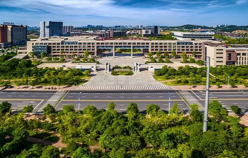 湖南铁路科技职业技术学院中职部标志